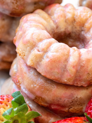 Air Fryer Strawberry Donuts