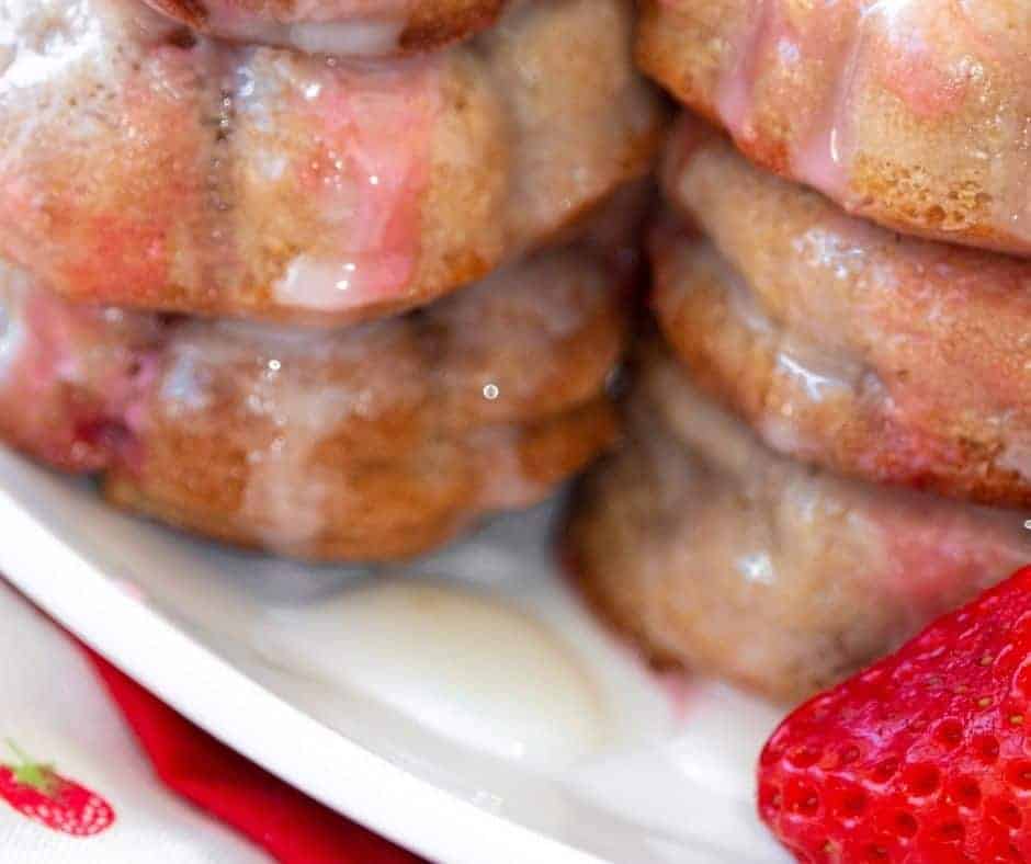 How To Make Air Fryer Strawberry Donuts