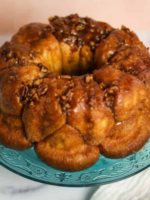 "Golden and crispy Air Fryer Pecan Monkey Bread with caramelized pecans and a gooey glaze"