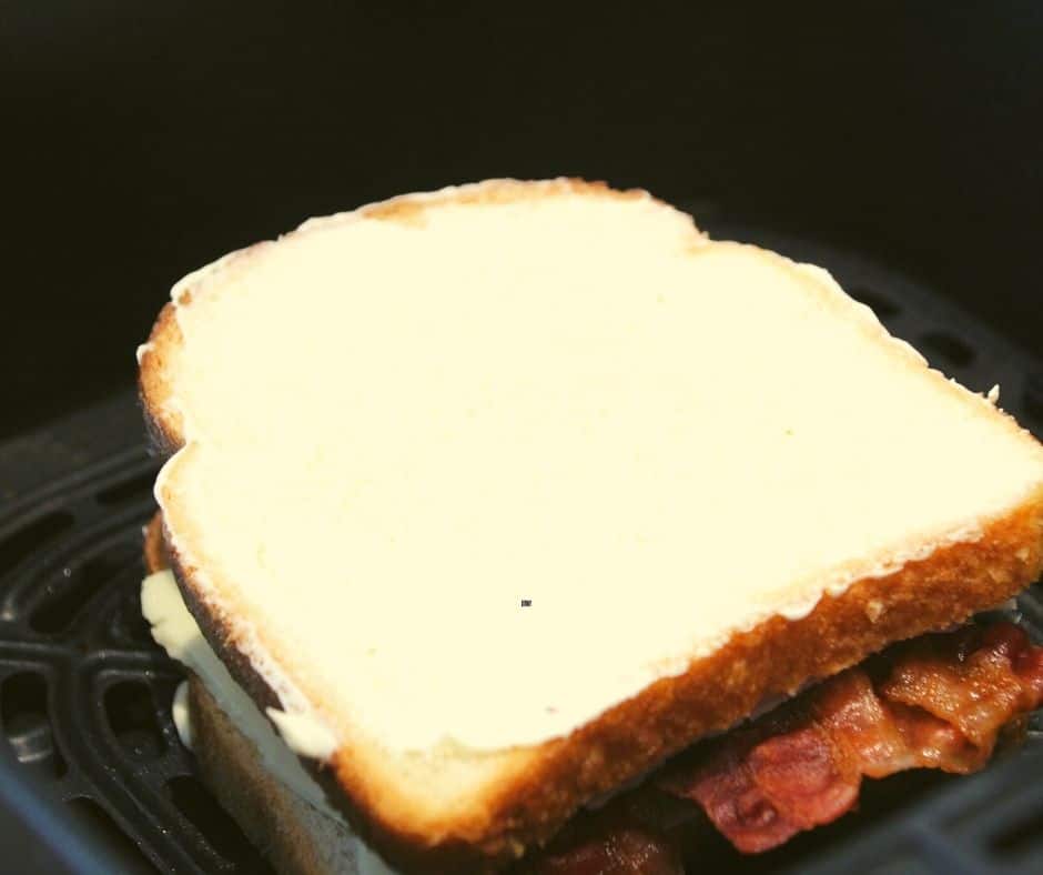 Air Fryer Bacon And Tomato Grilled Cheese