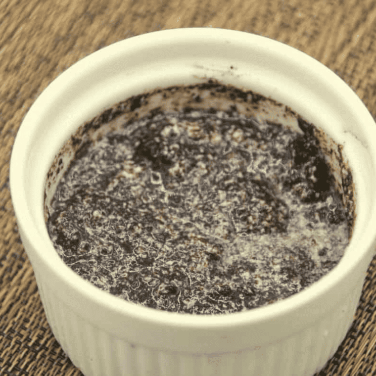 How To Make Air Fryer 2 Ingredient Oreo Mug Cake