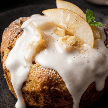 Make Air Fryer Apple Pie Cinnamon Roll Cups with just 5 ingredients. Refrigerated cinnamon rolls + cinnamon-spiced apples, ready in under 20 minutes.