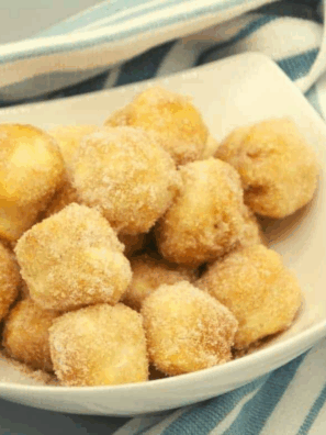 Make Copycat Duck Donuts Donut Holes at home! Soft, fluffy, and coated in a sweet glaze, these bite-sized treats are perfect for breakfast, snacks, or dessert.