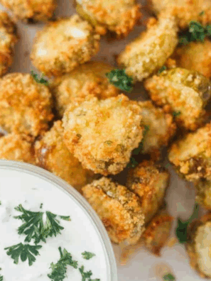 Crispy, tangy, and perfectly seasoned, this Logan’s Roadhouse Fried Pickle copycat recipe is a crowd-pleasing appetizer you can make at home. Serve with ranch for the ultimate snack!