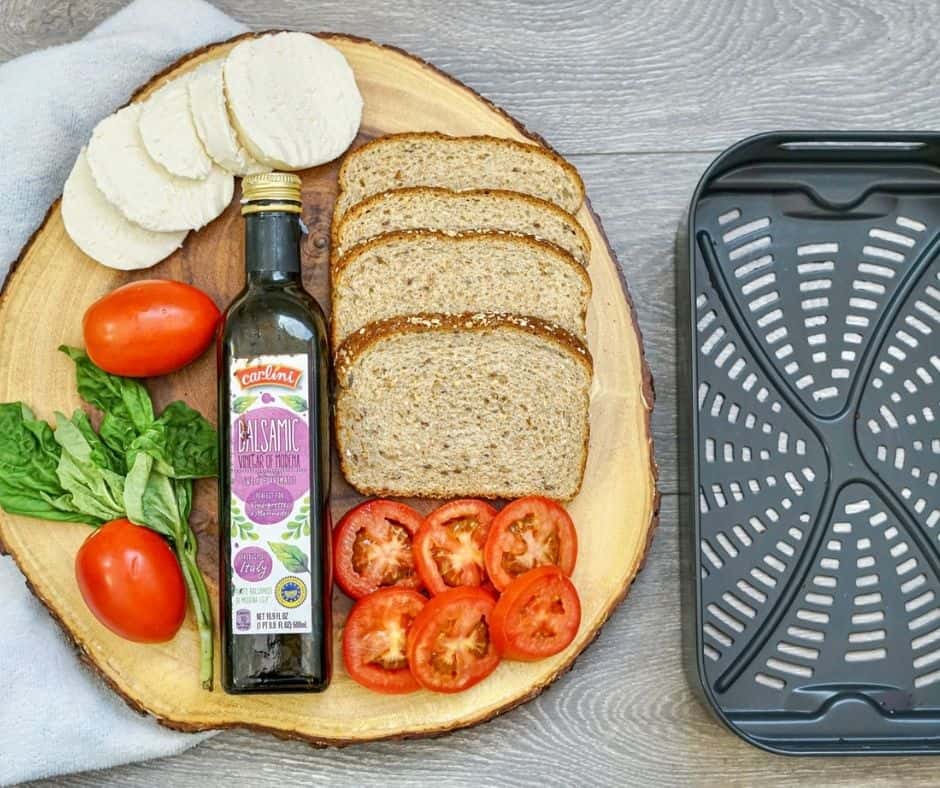 Ingredients Needed For Air Fryer Caprese Sandwiches