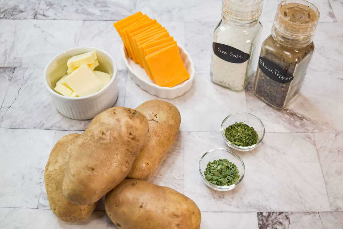 Ingredients For Air Fryer Garlic Butter Hasselback Potatoes