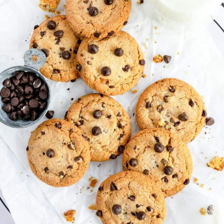 Air Fryer Copycat Doubletree Cookies - Fork To Spoon