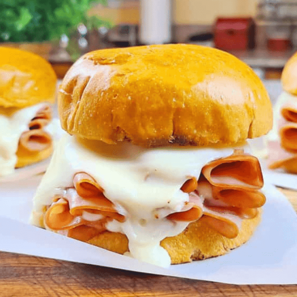Air Fryer Hardee’s Big Hot Ham N' Cheese (6)