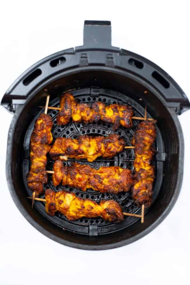 Cooking tandoori chicken skewers in the air fryer