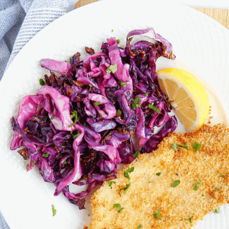 Crispy air fryer red cabbage served as a healthy golden-brown side dish.