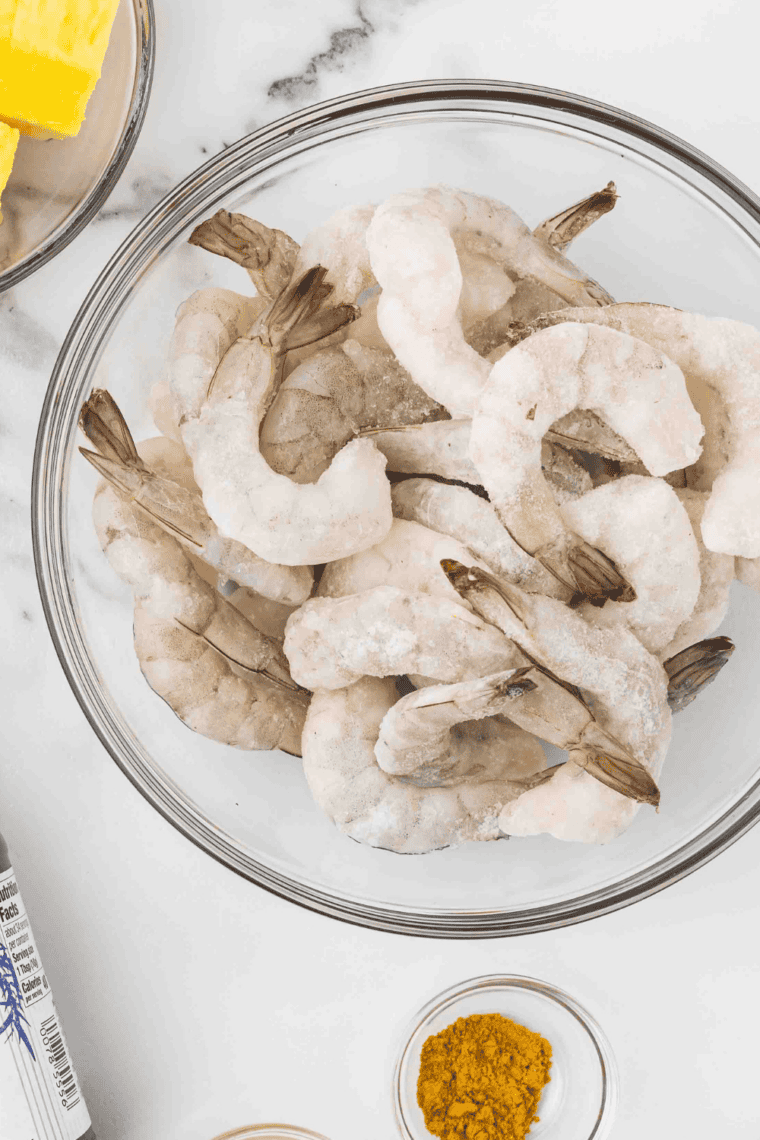 Peeled and deveined shrimp patted dry on paper towels.