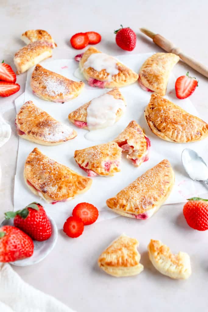  Air Fryer Strawberry Hand Pies