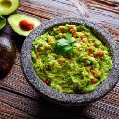 How to Make Perfect Guacamole