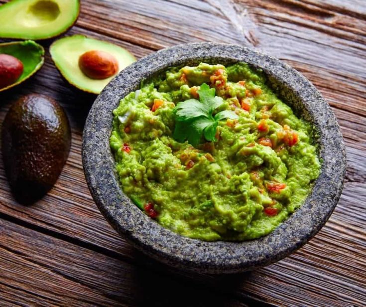 How to Make Perfect Guacamole