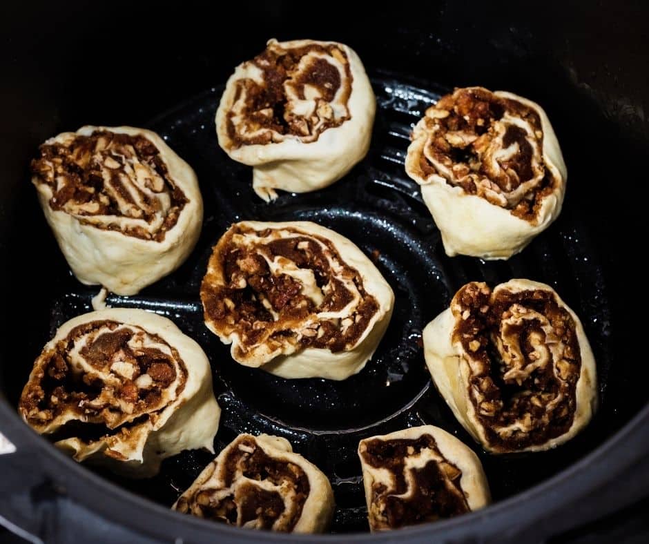 Air Fryer Puff Pastry Cinnamon Rolls