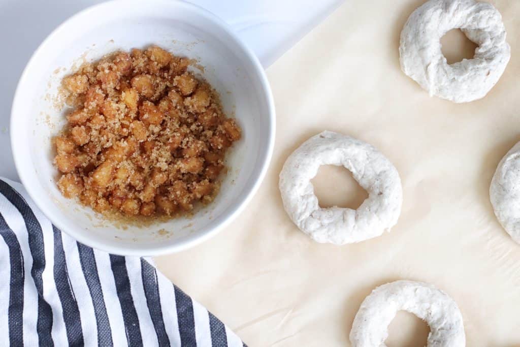 How To Make Air Fryer Apple Cinnamon Bagels