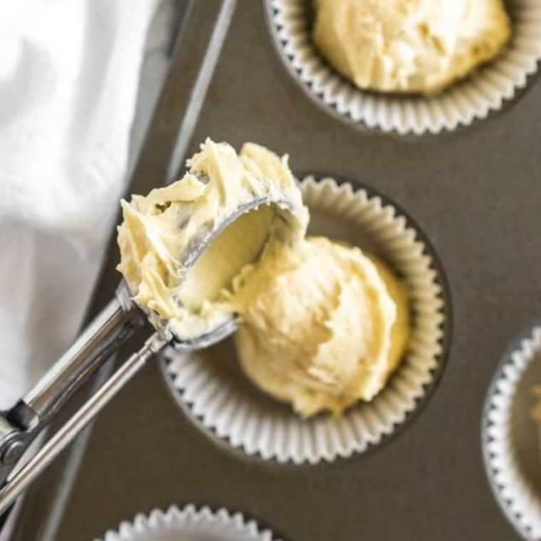 Air Fryer Pound Cake Cupcakes