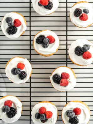 Air Fryer Pound Cake Cupcakes