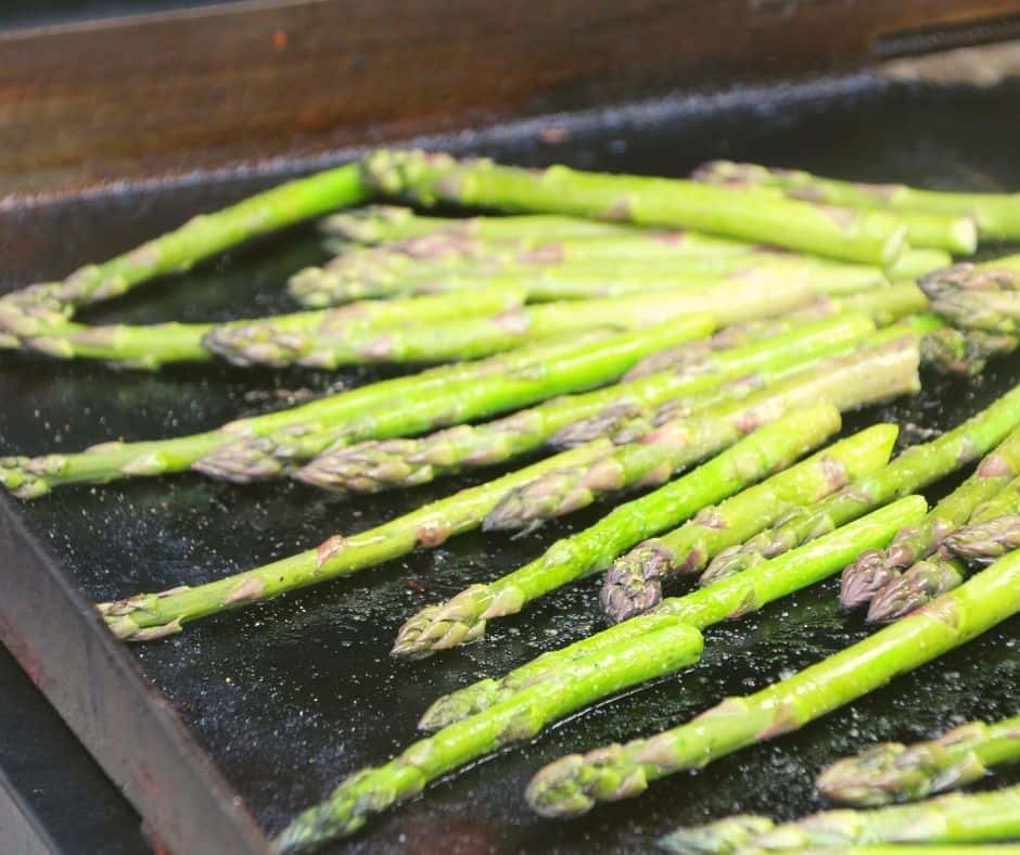 how to cook asparagus on blackstone griddle