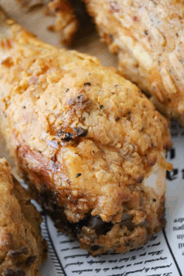 Plate of Golden Corral Fried Chicken Recipe, close up picture.