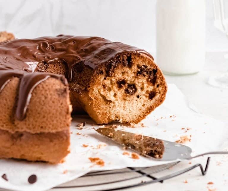 Air Fryer Chocolate Chip Bundt Pound Cake - Fork To Spoon