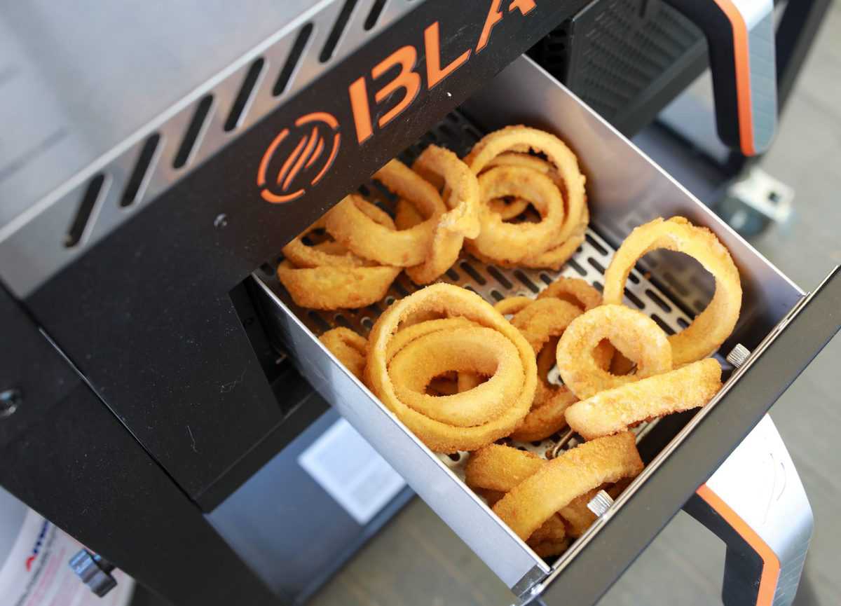 Blackstone Griddle Onion Rings Fork To Spoon