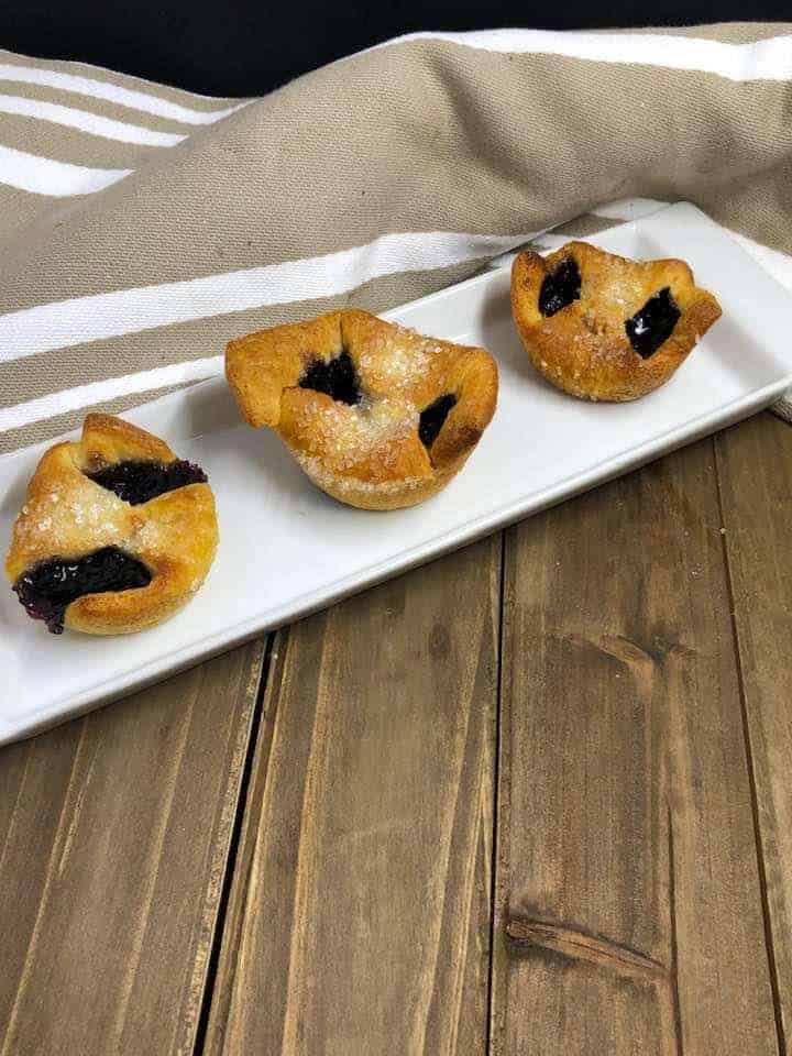 Air Fryer Blueberry Pastry