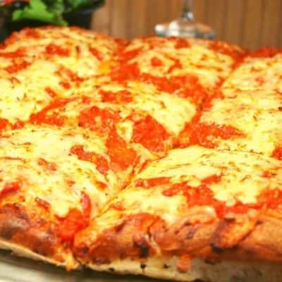 Air Fryer Chicago Style Deep-Dish Pizza