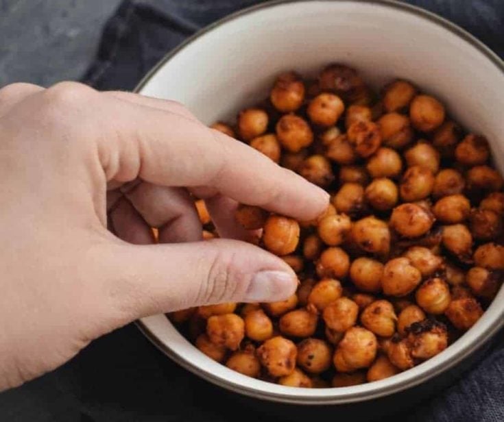Air Fryer Roasted Barbecue Chickpeas