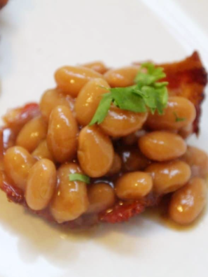 Baked Bean Bacon Cups