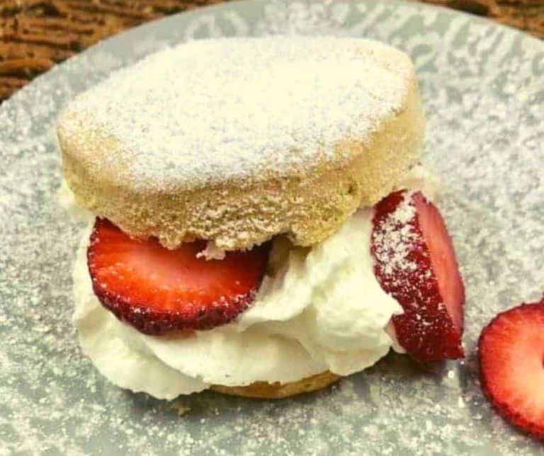 Air Fryer Biscuit Strawberry Shortcake - Fork To Spoon