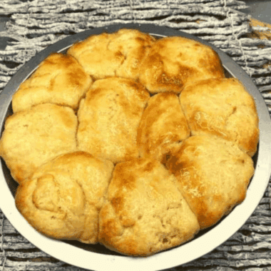 Sister Schubert's Parker House Rolls are soft, buttery, and fluffy. Perfect for holidays, dinner parties, or everyday meals with minimal effort.