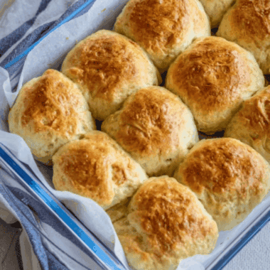 Sourdough Discard Dinner Rolls