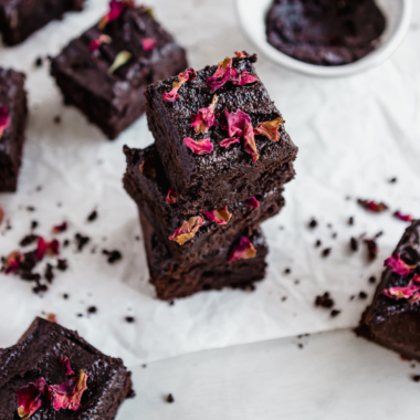 air fryer zucchini brownies (8)