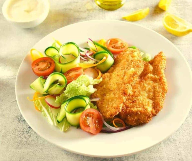 air-fryer-garlic-panko-chicken-breast-fork-to-spoon