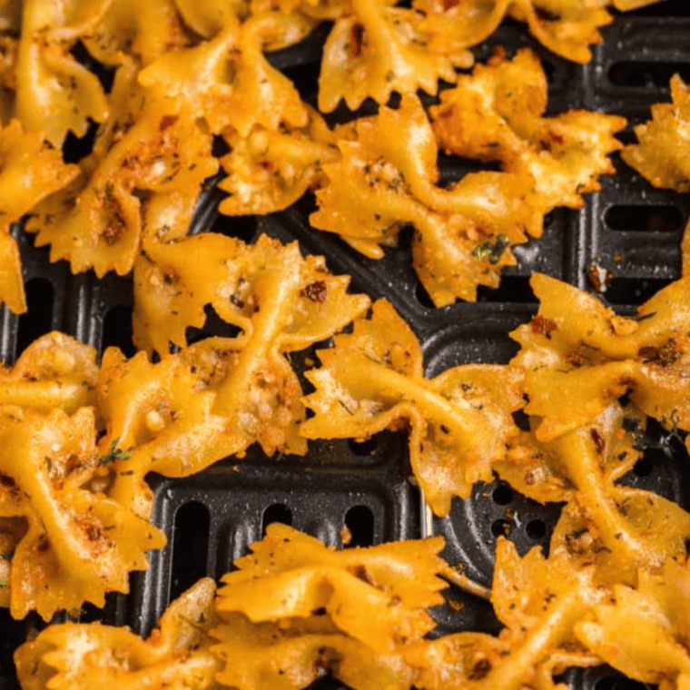 Air Fryer Cool Ranch Pasta Chips In Bowl