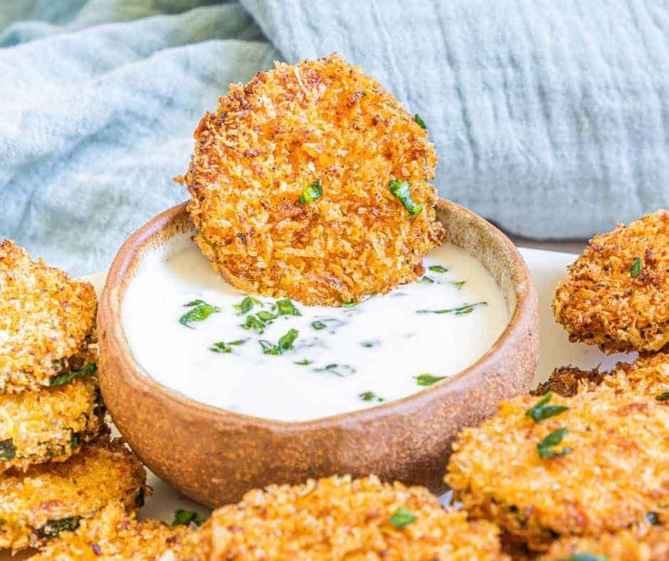 air fryer parmesan crusted zucchini crisps