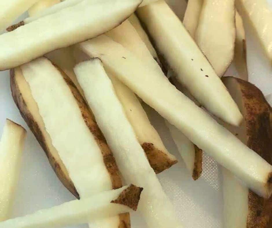 Cut Potaotes into French Fry Wedges