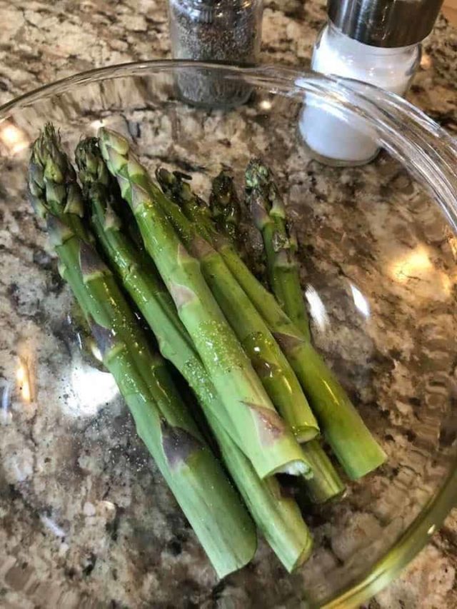 Air Fryer Asparagus With Garlic and Parmesan Fork To Spoon