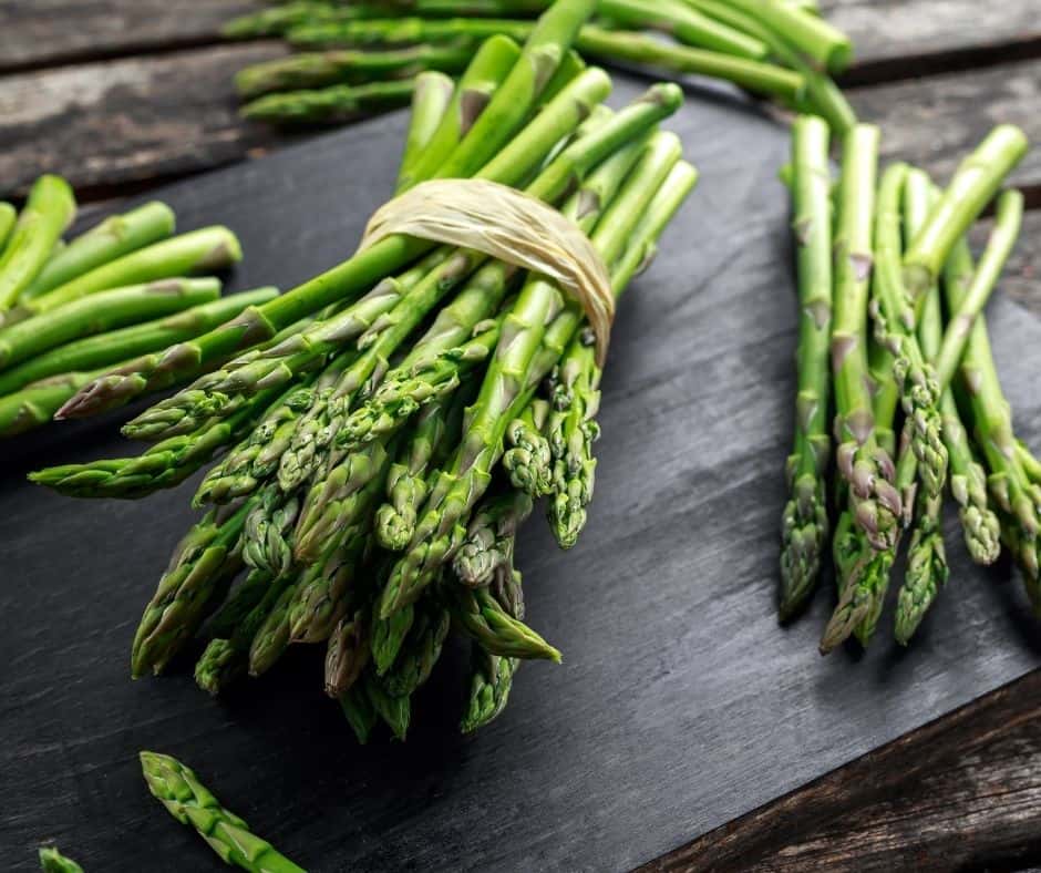 Ingredients Needed For Air Fryer Asparagus With Garlic and Parmesan