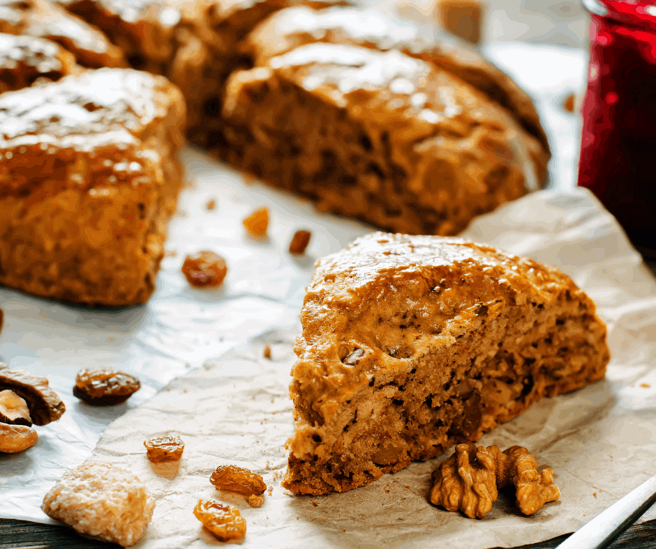 Air Fryer Pumpkin Raisin Scones