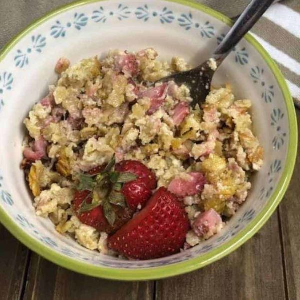Air Fryer Strawberries & Cream Baked Oatmeal - Fork To Spoon