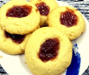 Air Fryer Strawberry Thumbprint Cookies