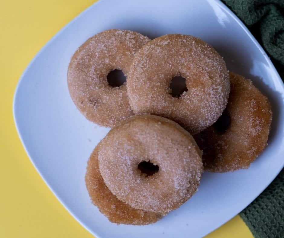 https://forktospoon.com/air-fryer-vegan-sugar-cinnamon-donuts/