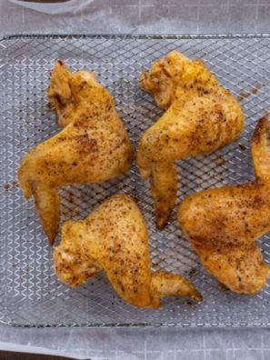 Crispy Air Fryer Chicken Wings