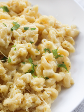 This Instant Pot version of Panera mac and cheese surpasses the original copycat recipe, offering a rich and creamy dish that’s incredibly easy to prepare. With just a few simple ingredients and the convenience of the Instant Pot, you can enjoy a comforting meal in no time!