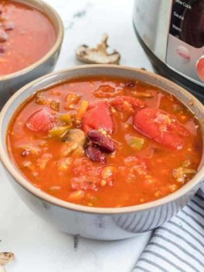 Instant Pot Vegetarian Chili -- With this Instant Pot Vegetarian Chili Recipe, you can have a hearty and satisfying meal in less than 30 minutes.