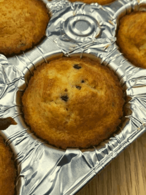 Air Fryer Betty Crocker Chocolate Chip Muffins