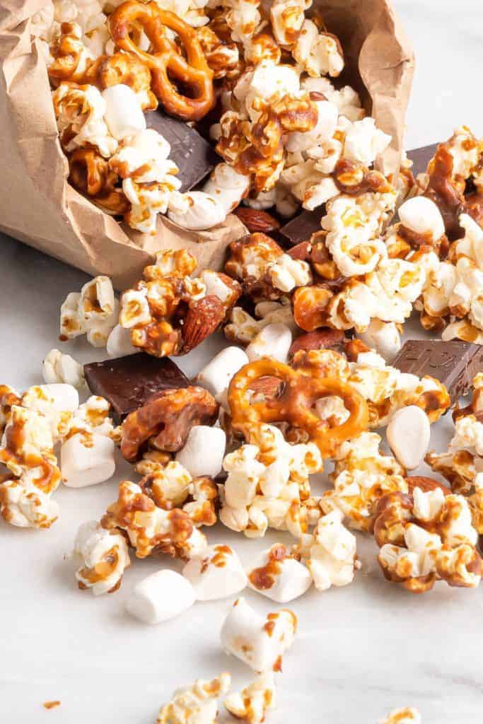 Air Fryer Caramel Chocolate Popcorn