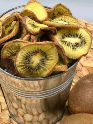 Air Fryer Kiwi Chips